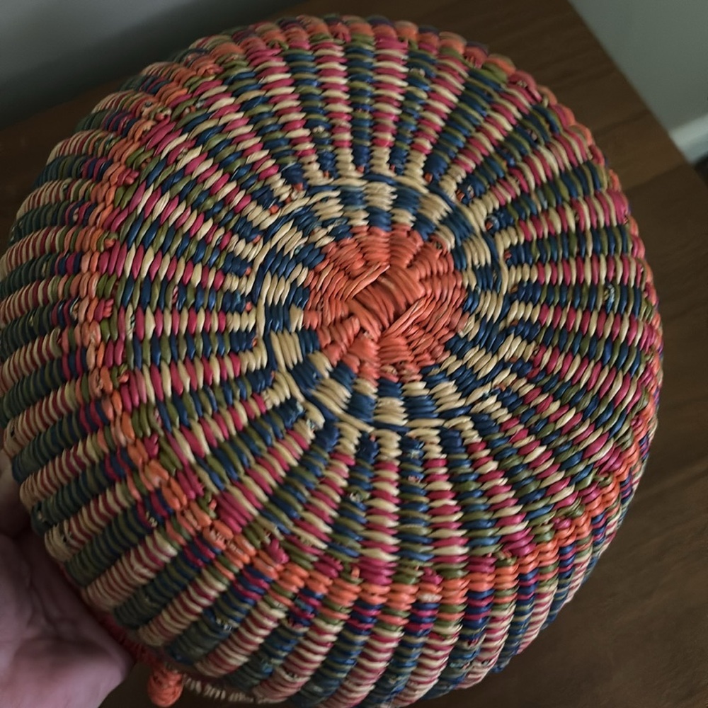 Artisan basket - Picture 3 of 5